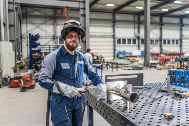 Hillsboro, OR Welder & Metal Fabrication Company